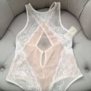 Brand new Forever 21 lingerie lace bodysuit size S